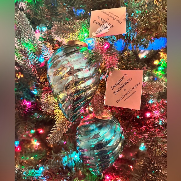NWT! Christmas 2 piece set Teal Glass Ornaments Swirl Pattern and Opal Glazed - Picture 1 of 5